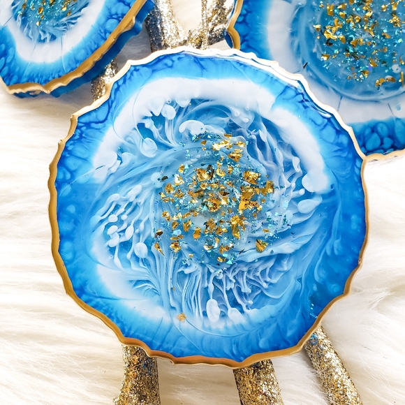 Set of 2 Resin Coasters, Handmade, Blue and Gold - Picture 5 of 10